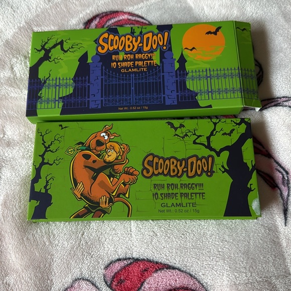 Glamlite Scooby-Doo! Palette - Picture 2 of 7